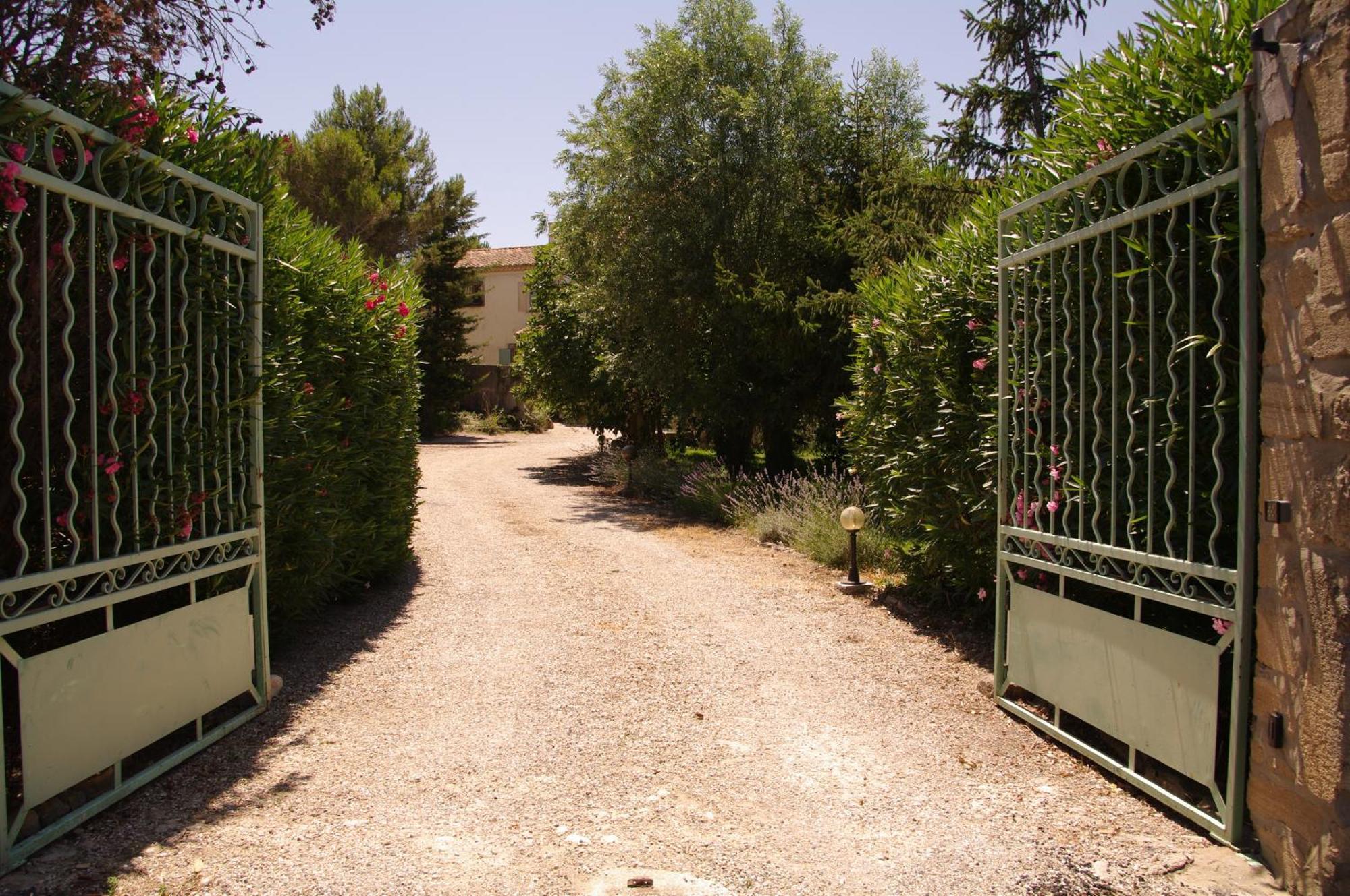 Residence Le Saint Victor Fontvieille Dış mekan fotoğraf